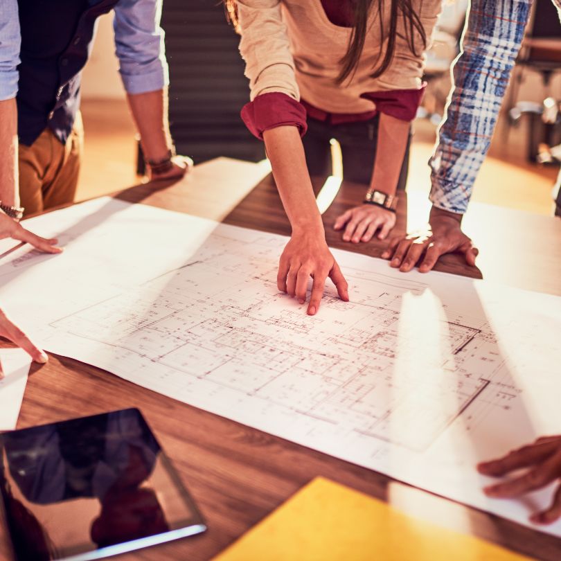 Разработка оптимального варианта рассадки персонала