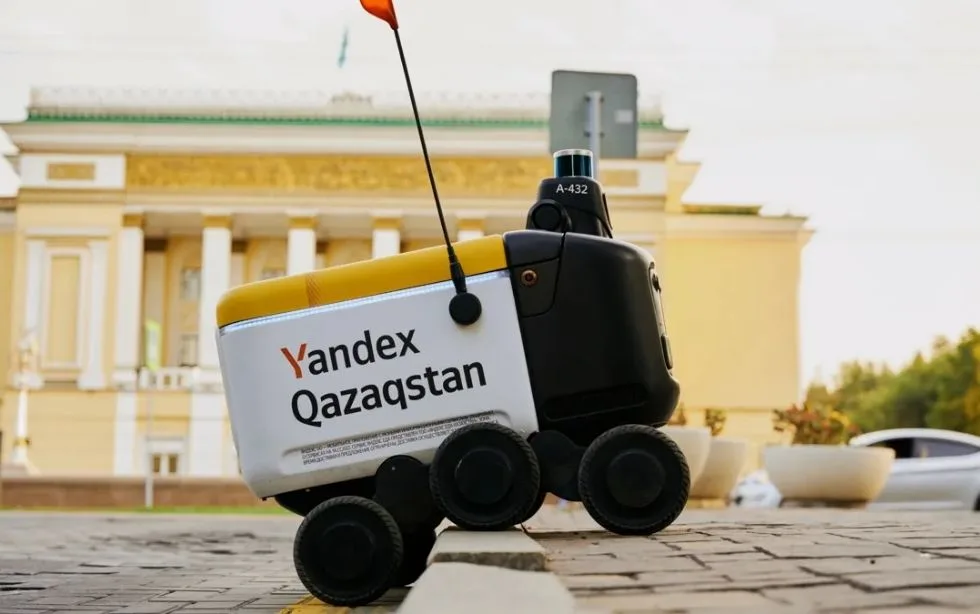 Робот-доставщик Yandex Qazaqstan